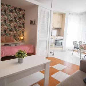 Apartamento Estudio Frente Al Mar, Benalmádena