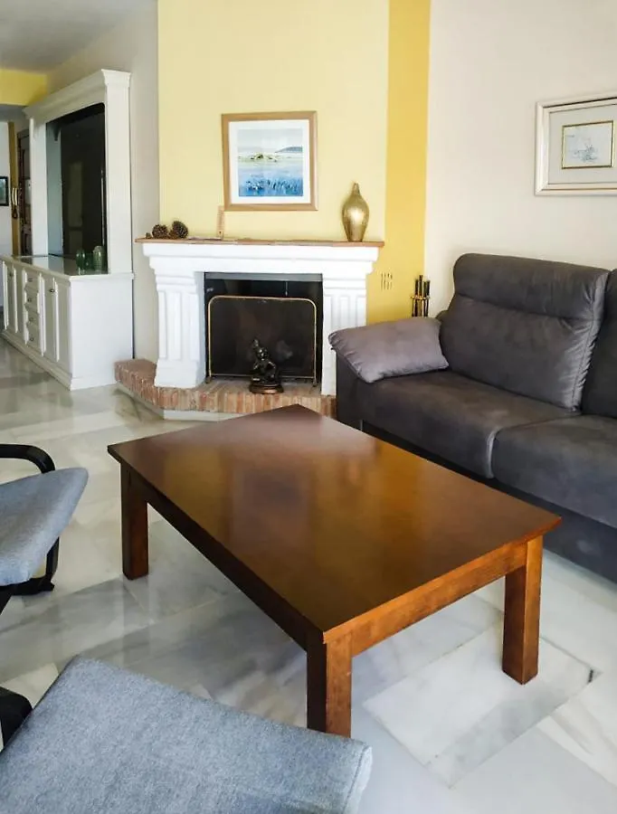 Homelystay-Benalmadena, Puerto Marina